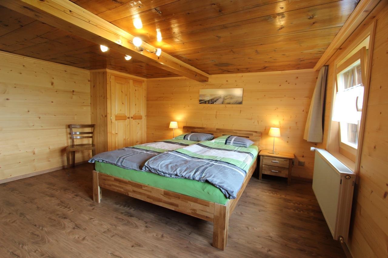 Apartament Les Mourriaux Chateau-d'Oex Zewnętrze zdjęcie